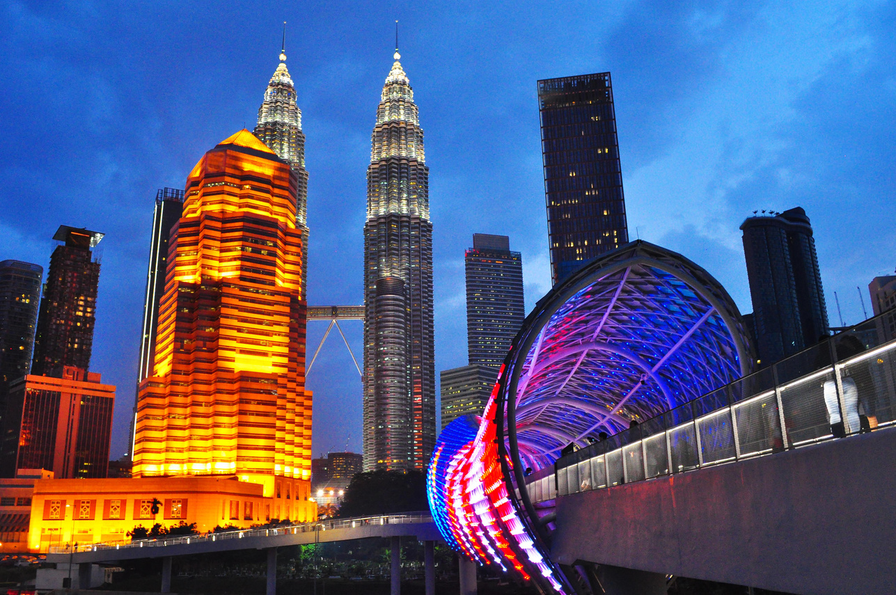 saloma bridge kuala lumpur malaysia